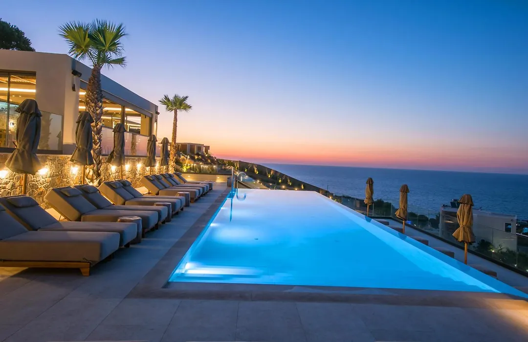Happy Cretan Suites-1